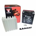 YUASA BATTERIE YTX7L-BS AGM aperto con imballaggio acido